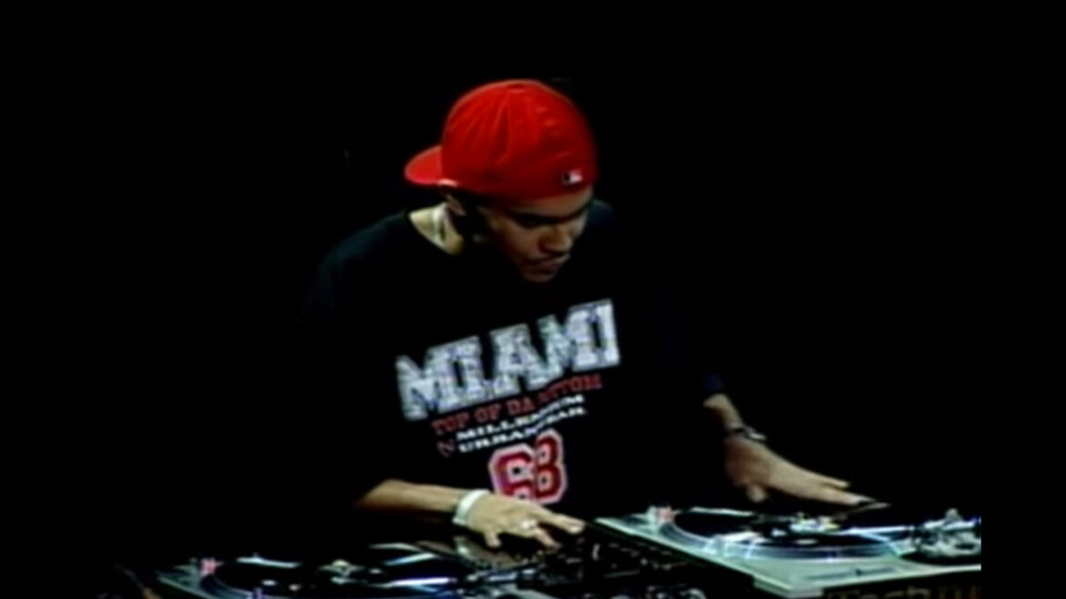 DJ Craze performing at 1999 DMC world DJ championships